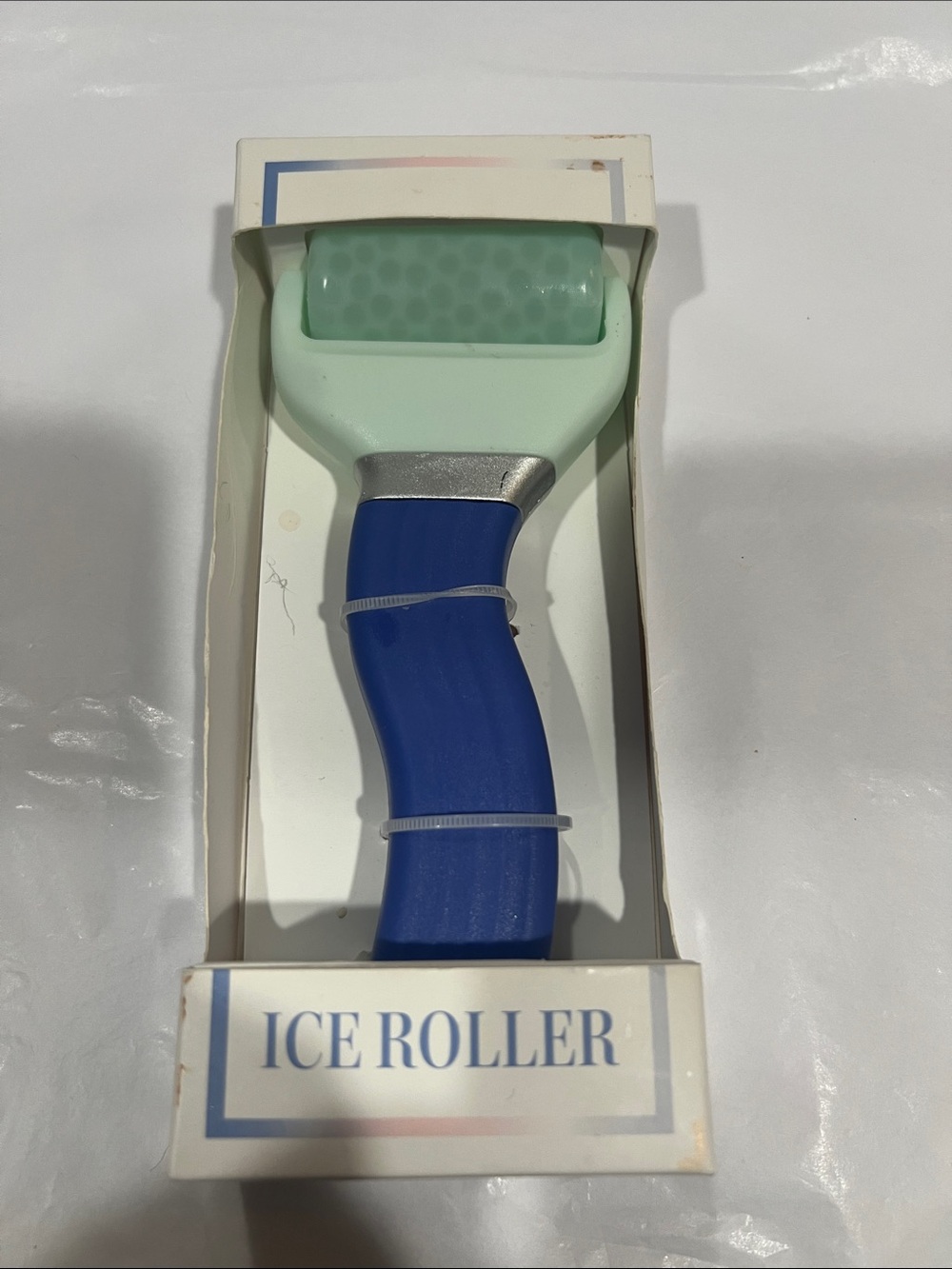 Blue & Mint Facial Ice Roller - Cooling Skin Soother